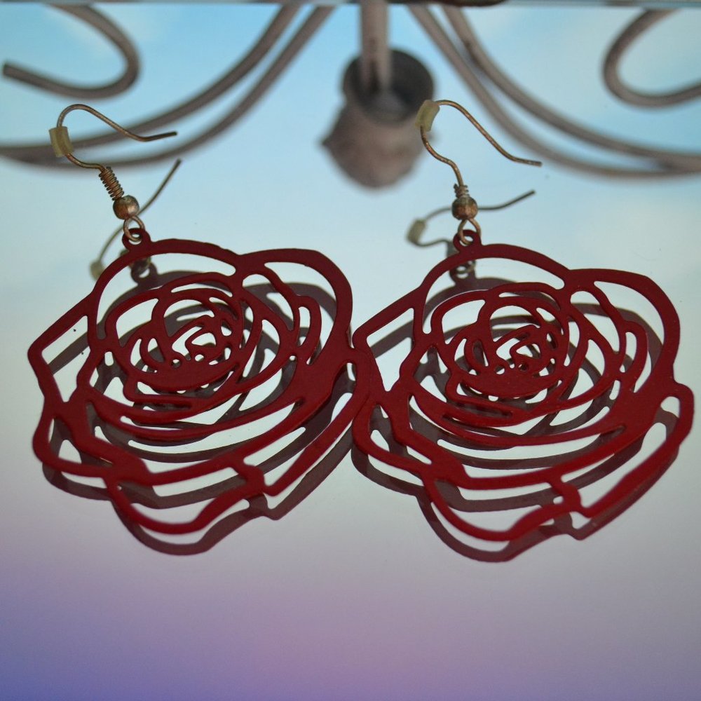 ✨ FREE ✨ Red Rose Earrings
